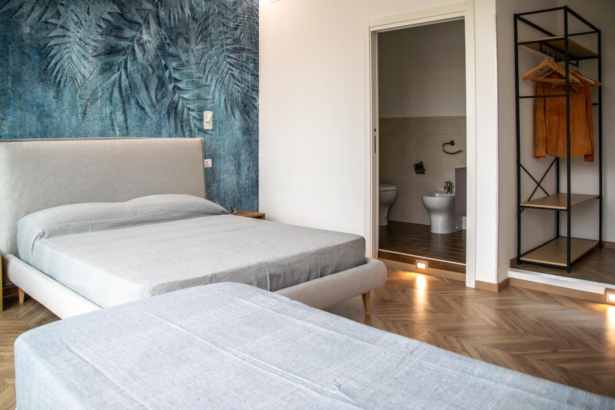 Politeama Crystal Rooms Palermo Bagian luar foto